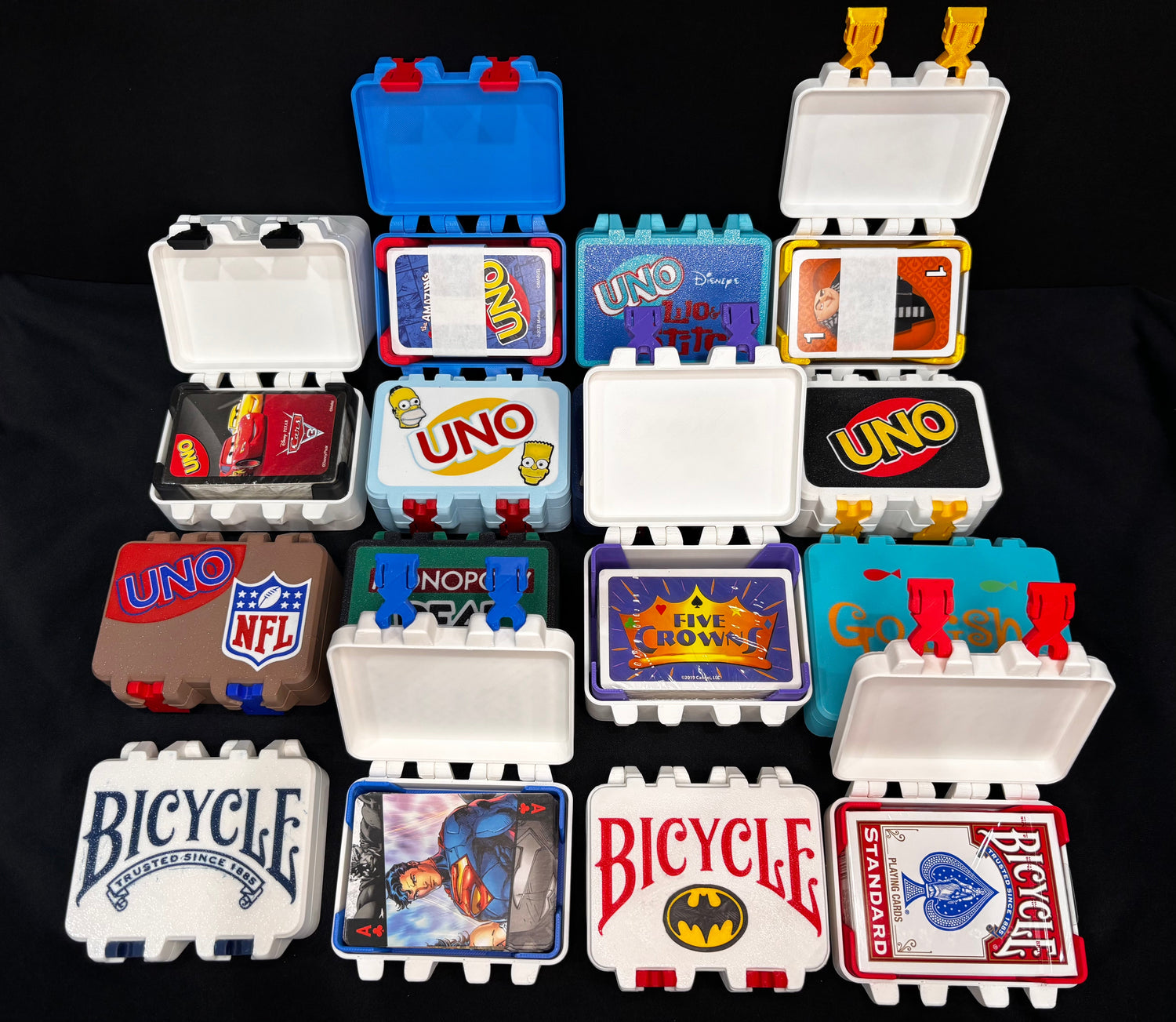 Snap shut Game Box w/Game